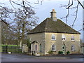 South Lodge, Fairford Park