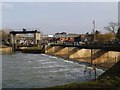 SO8933 : Stanchard Pitt weir by andy dolman