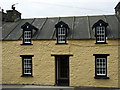 Cartref,  Cross Square