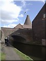 SO8986 : Glasshouse Bridge, Stourbridge Canal by John M