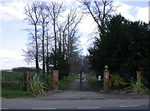 TL4946 : Entrance to Hinxton Grange by Keith Edkins
