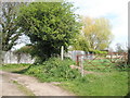 Gate at southern end of Rother Lane