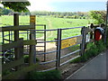 Gateway to North Meadow Common