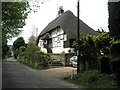 Lovely thatched cottage in East Harting Street