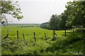 Boundary between fields and Hut Wood, Chilworth