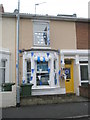 House in Frogmore Road festooned in Pompey blue