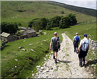 SD9079 : The path down to Yockenthwaite by Andy Beecroft
