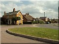 Houses along Basin Road