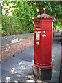 Penfold postbox, Osborne Avenue