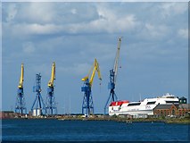 J3676 : Towards the Belfast Dry Dock by Rossographer