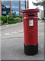 Bournemouth: postbox № BH2 12, Richmond Gardens