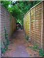 Footpath to Littlehampton Road