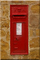 Victorian postbox, South Bowood