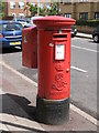 TQ3573 : Edward VII postbox, Wastdale Road, SE23 by Mike Quinn