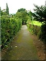 Footpath - Bolling Road, Ben Rhydding