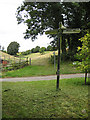 Signpost at Chapel Pitch, Pauntley