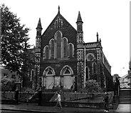 J3272 : Ulsterville Presbyterian Church, Belfast by Rossographer