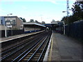 Harlesden station, Northbound platform 2