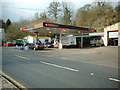 Loggerheads Garage, Llanferres