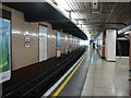 TQ1276 : Hounslow West tube station, Eastbound platform 2 by Oxyman