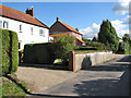 Houses on Cross Road